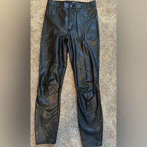 Used Abercrombie & Fitch Ultra High Rise Super Skinny Ankle Pant Black Small
